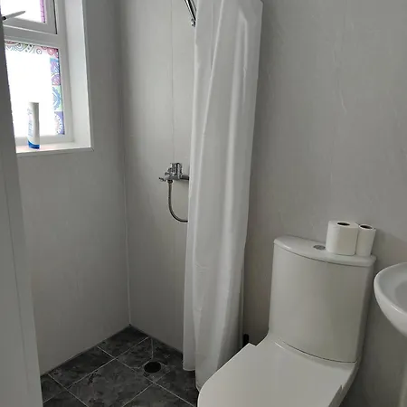 منزل للإقامة Single With Ensuite In Dundrum Close To Public Transportation *